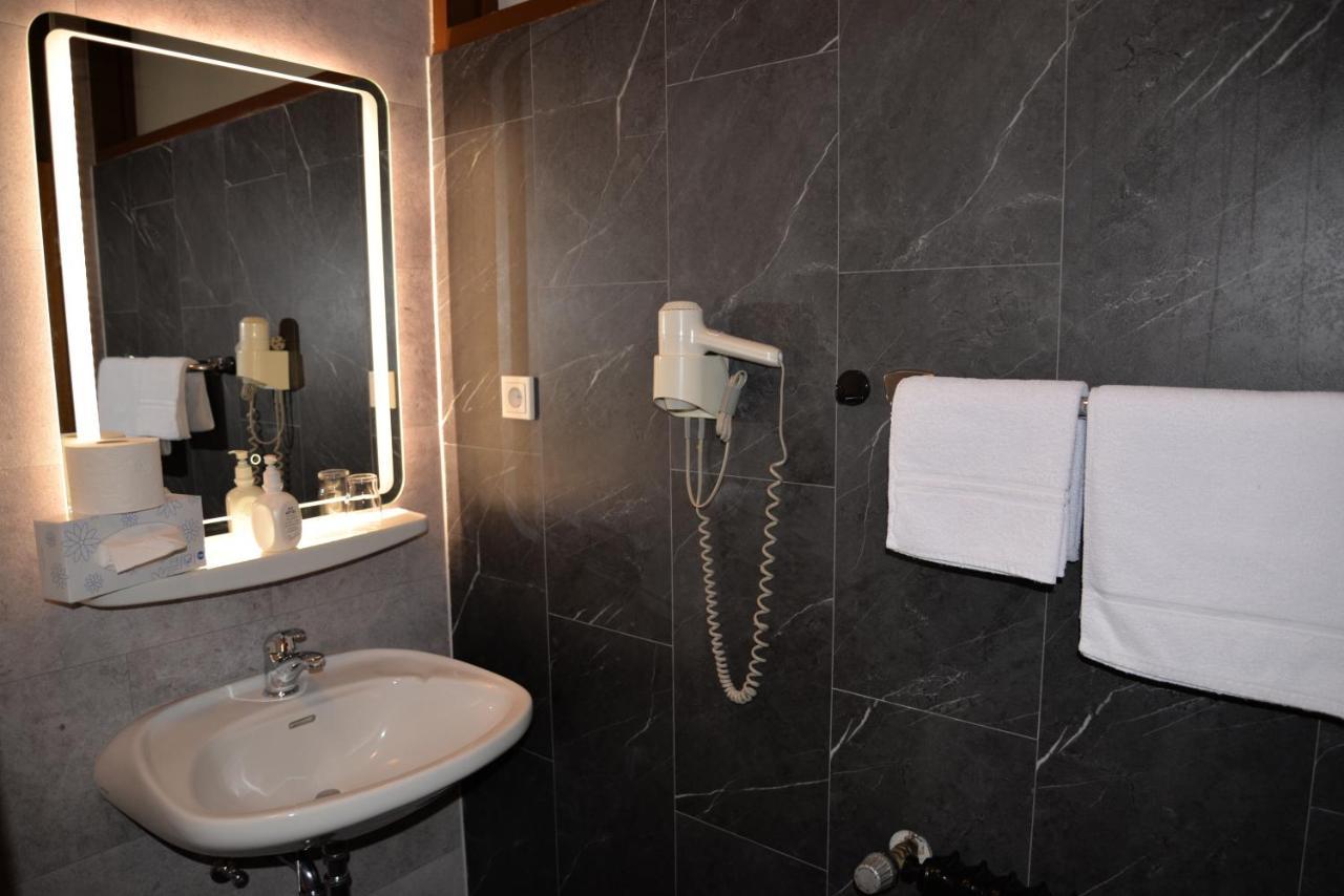 Hotel Paffhausen Wirges Eksteriør billede